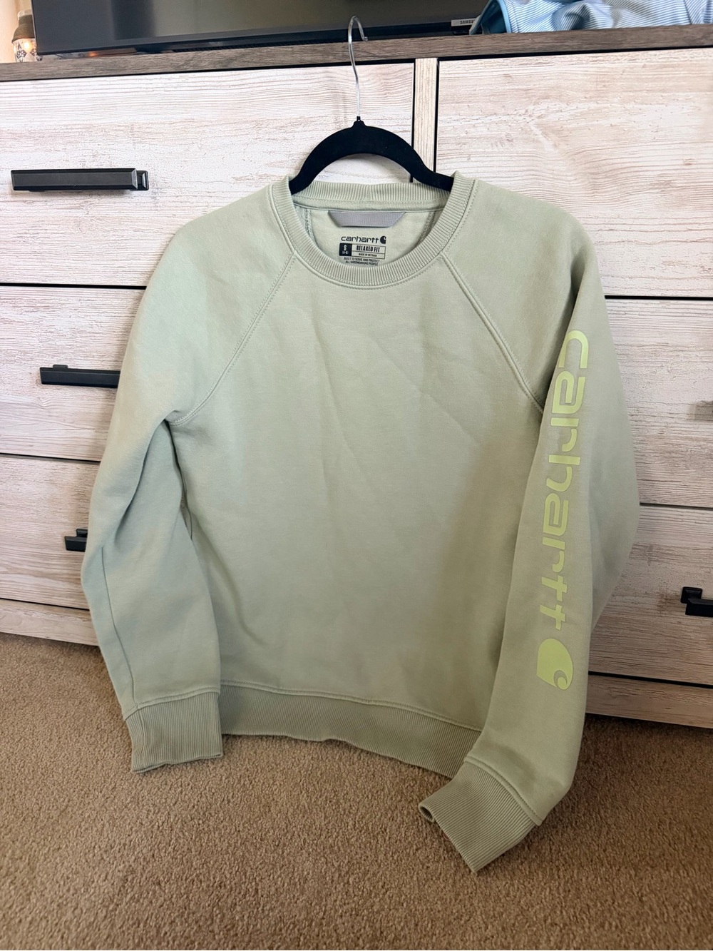 Carhartt Green Crewneck Sweatshirt with Logo Sleeve Loose Fit Womens Small